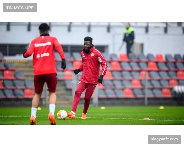 勒沃库森官宣主力后卫塔普索巴续约合同延长至2028年